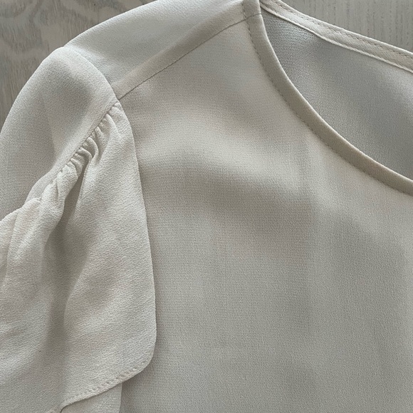 DAY by Birger Et Mikkelsen Classy Gauzy Sheer Taupe /Tan / Nude Blouse w Ruffles - Picture 6 of 7